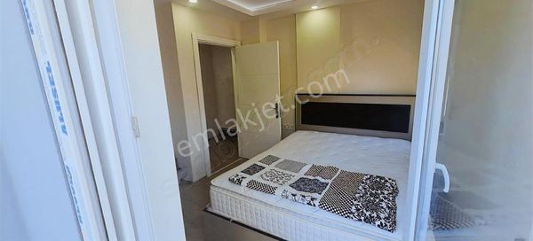 Lara Ermenek Lise Karsisi Havuzlu Sitede 3+1 Dubleks