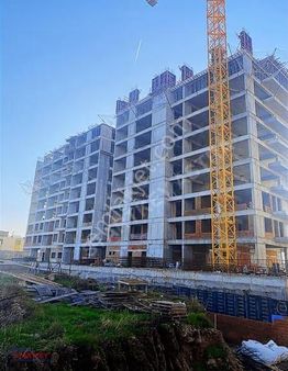 West Kordelionda Satılık 2+1 Daire Modern Site Konforu