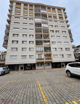 İzmir Bornova Altındağ'da Satılık 3+1 Geniş Ferah Daire