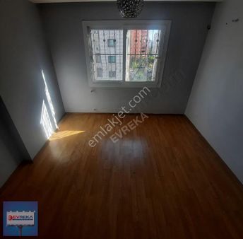 Huzurevlerinde K.mutfk 3+1 Masrafsız Kiralık Daire