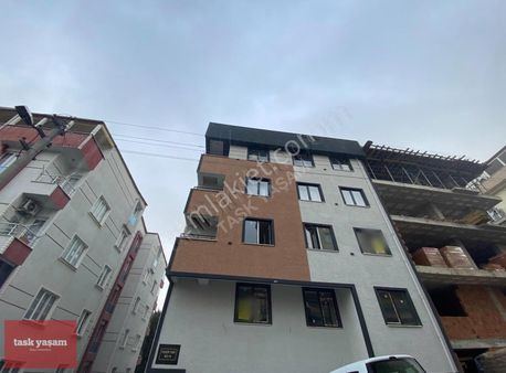 Gebze Beşevler Barış Mahallesi 4+1 Lüx Üst Dublex Fırsat Daire