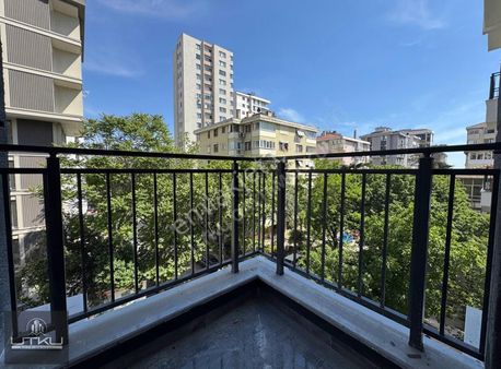 Utkudan Bostancıda Sıfır Binada Balkonlu 125m2 Satılık 3+1daire