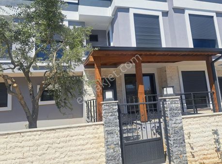 İzmir Seferihisar Doganbey De Satılık 2+1 Villa