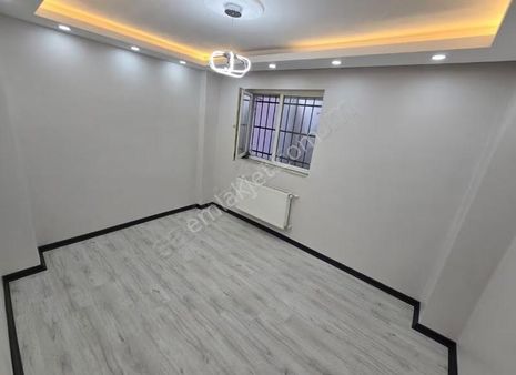 İnançtan Sultangazi' Esentepe'de Satılık 2+1