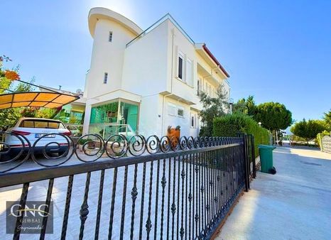 Kunduda 100 Villadan Oluşan Site İçerisinde 4+1 Triplex Villa