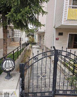 Kavaklıdere Paris Caddesinde Yüksek Kira Getirili Bakımlı 1+1