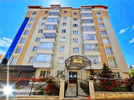 Karahan Emlak'tan Kaleardında 150 M²* 3+1 Satılık Daire