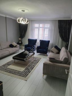 Esenyurt Balıkyolu Mahallesi 2+1 1.kat Full Eşyalı Kiralık Sıfır Ayarında Daire Balkonlu