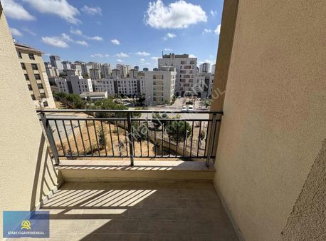 Kayaşehir Toki 306 Konutta 2+1 90 M2 Sıfır Boş Kiralık Daire