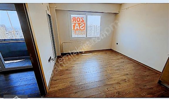 Zorlu Gayrimenkulden Kiralık Güvenlikli 1+1 Daire