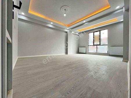 Az-er Yapıdan Ömer Halisdemir Mahallesinde Satılık İskanlı Ara Kat 2+1 Lux Daire!!