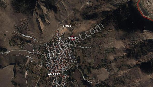 Amarat İmar Dibi 1367 M² Kaçmaz Yatırımlık Bağ