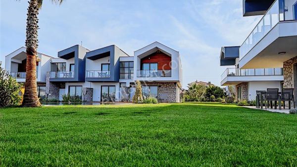 Era Angel' Dan Cunda Namık Kemal'de 2+1 Eşyalı Kiralık Lüx Daire