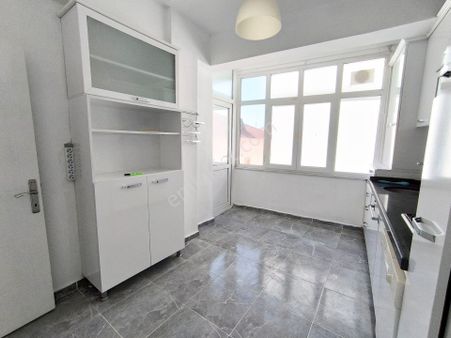 🏡✨ Yenibosna Çobançeşme 2+1 🌈💫 Ferah & Hisse Tapulu 🛗🚇 ✨🏡güneycephe