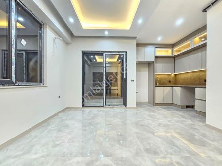 Denizli Selçukbey De Satılık 2+1 Merkezi Konumda Tank Meydanına Yakın Suit Daireler