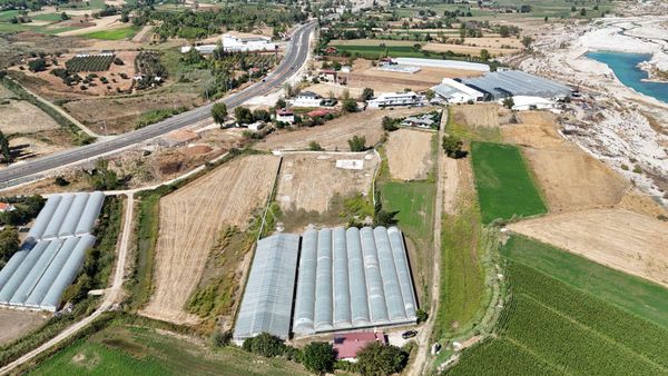 Goldhouse Dan Satılık Yatırımlık Tarla Ve 4+1 Müstakil Ev