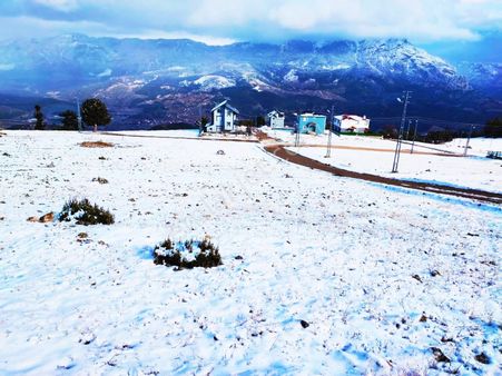 Pozantı Kar Emlaktan Yeni Konacık Bozkırlı Mevkiinde 400 M2 Arsa