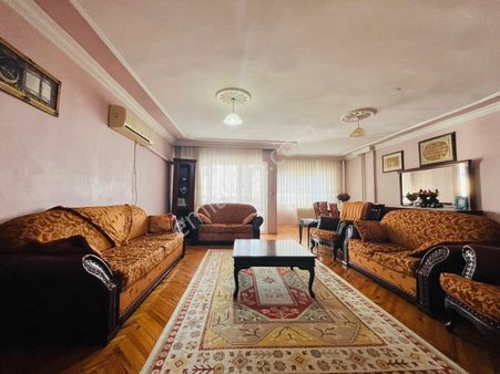 Denizli Akkonak Ta Satılık 3+1 Arakat Asansörlü Geniş Daire