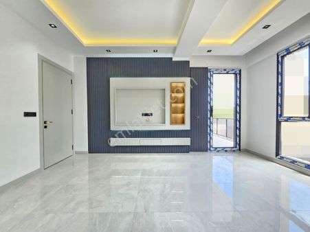 Denizli Şemikler De 2+1 Giyinme Odalı Ultra Lüks İşçilikte Daireler