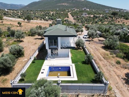 Didim ,zümrüttepe'de 300 M2 Arsa İçinde, Sıfır Yapı Tam Müstakil Villa