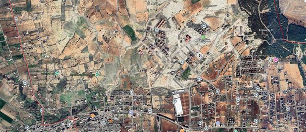 !..burç Esentepede Mükemmel Konumda Köşebaşı Yatırımlık Arsa..!