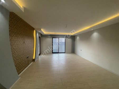 Denizli Şemikler De Harika Konumda 3+1 180 M2 Kaçırılmayacak Fiyata Satılık Lüks Geniş Daire