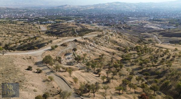 Harputta Şehir Manzaralı Villa Arsası