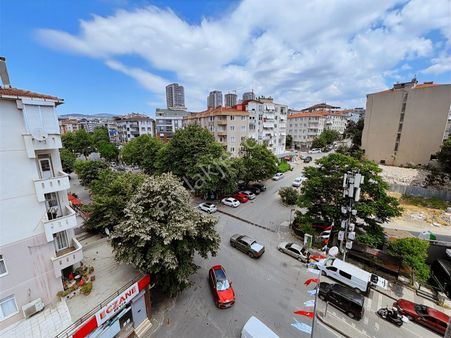 Turyap'tan Küçükyalı Atatürk Cadddesi'nde 160 M2 Asansörlü 3+1