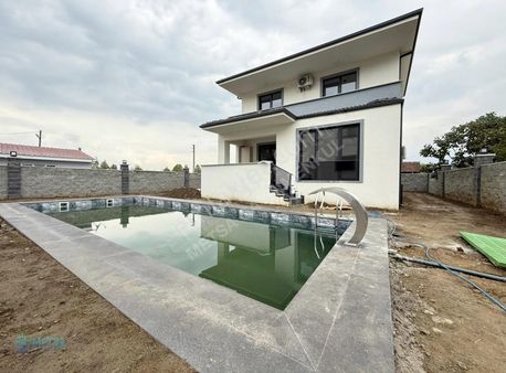 Metsa'dan Gölyaka Yazıpınar Mah.230 M² 4+1 Satılık Lüks Villalar