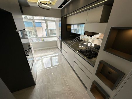 Hayal'den Selçuklu Mh'de Geniş Bağğımsız Ful+full Yapılı 3+1 Kupon Daire !