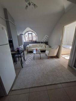 Ender Uysal Gayrimenkulden Asmalıevler Mahallesin De Satılık 1+1 Geniş Çatı Katı Daire..