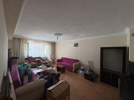 Altındağ - Beşikkaya Mahallesinde Cadde Üzeri, H.gazi Göbek Yürüme Mesafesinde 3+1 Satılık Daire !