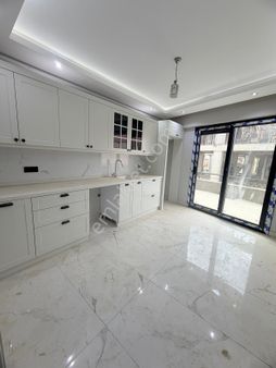 Filo Gayrimenkul'den İstasyon Mah.'de Mükemmel Konumda 2+1 Satılık Daire