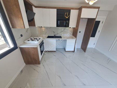 ▓akçay Artı Emlak'tan İkizçay'da Denize 100 M Satılık 2+1 Daire▓