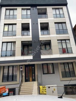 Ataşehir Emaar Avm Libadiye Caddesine Yakın Konumda 2+1