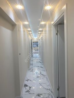 Güzelylıda Atasaygun Kültür Merkezi Ve Mithat Paşa Cadde Sinde Ulutra Lüx