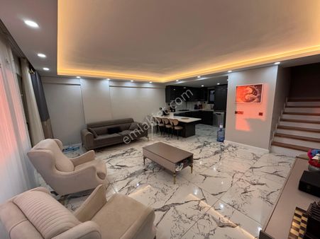 Saim Gencay Emlaktan Gemlik Manastır Mevkii Satılık Havuzlu Müstakil Villa