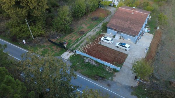 Kandıra Kurtyerinde Geniş Bahçeli(2.913 M2) Müstakil Ev Fırsatı