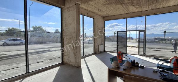 Ana Yola Çift Cepheli Kiralık İş Yeri, Mağaza,ofis