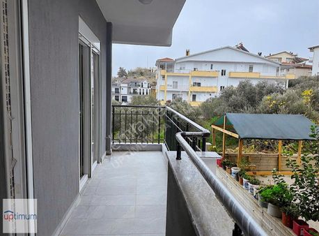 Ilıca'da Doğa Manzaralı 3+1 Satılık Dubleks Daire