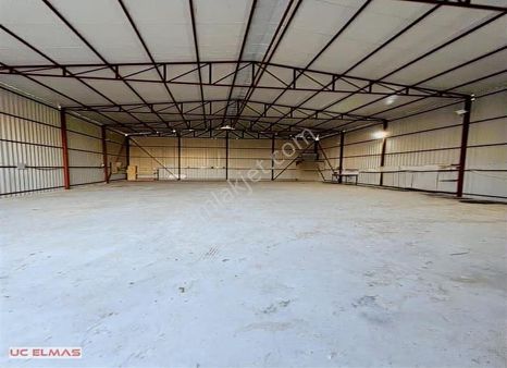 Üç Elmastan Esnafımıza Uygun Süper Fiyata 300 M²muhteşem Depo