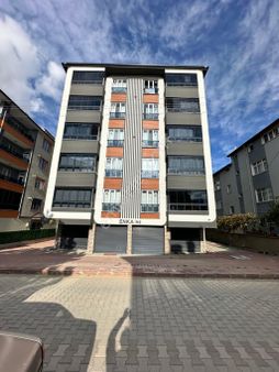 Dinç Emlaktan Yeni Mahalle Koşuyolunda Kiralık Daire