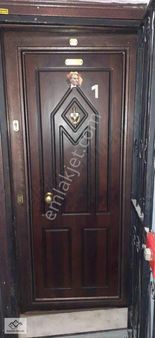 Şehit Nihatbey Caddesi Üzerinde 2+1 75 M2 Klimalı Kiralık Daire