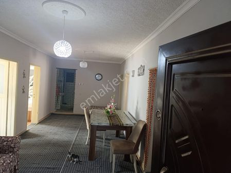 Bursa İnegöl Yiğit Köyde 200m2 4+1 1.ve 2.kat Satılık Daire