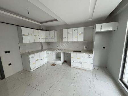 Karasamsun Mahallesinde 3+1 130 M2 Satılık Daire