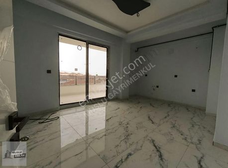 Muslu Gayrimenkulden Bahçelievler Yunus Emre İöo. Yanı Sıfır 3+1