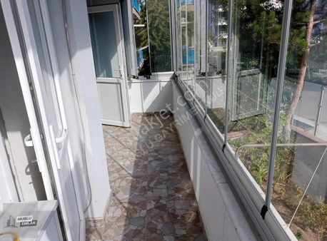 Muslu Gayrimenkulden Polis Lojmanları Karşısı Kiralık Arakat 2+1