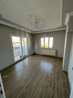 Turgutlu Nurcan Emlak’tan Yiğitler Mh.satılık Daire