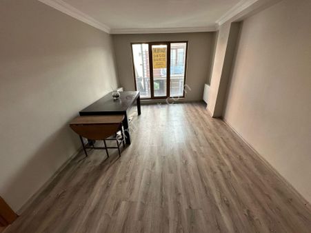 Çeliktepe'de,metroya 5 Dk. 2+1 Satılık Daire,artum'dan