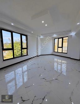 Eı-zafer Mahallesi'nde 3+1 Ara Kat Fırsat Daire